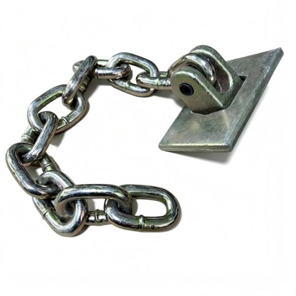 Flail Assembly With Plate